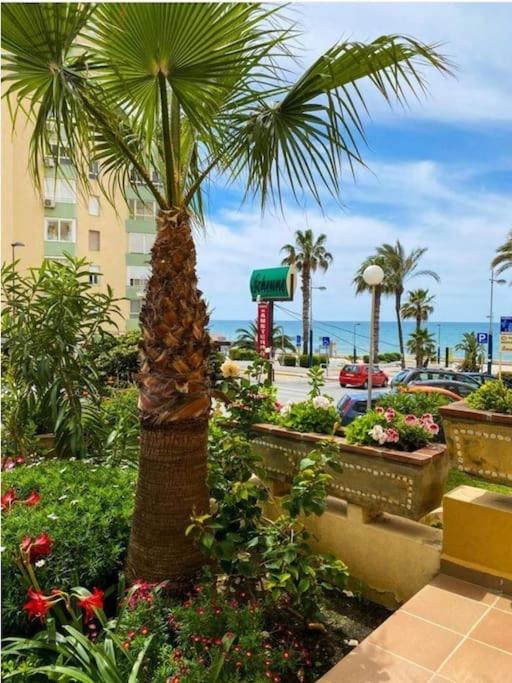 Beachfront Apartment Madrid 709 Torrox Exterior foto